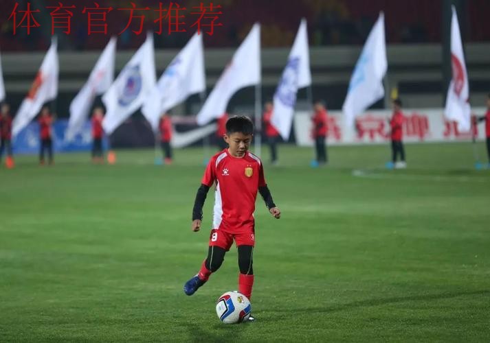 最大比分纪录 4场点球大战 1业余队晋级 足协杯次轮演绎“决战每一分” 最大比分纪录 4场点球大战 1业余队晋级 足协杯次轮演绎“决战每一分”